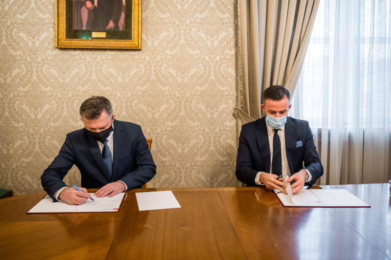 Uniwersytet Ekonomiczny w Krakowie rozpoczyna współpracę z Rzecznikiem Małych i Średnich Przedsiębiorców